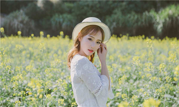 群英乡标题：想找个女人帮忙生孩子的有效解决方案，助您圆梦家庭